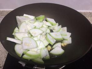 吃蒲瓜什么梗,揭秘吃蒲瓜的趣味梗与养生之道