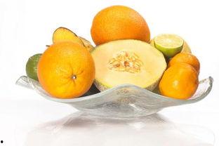 哈密瓜和桔子一起吃吗,哈密瓜与桔子同食的饮食搭配探讨