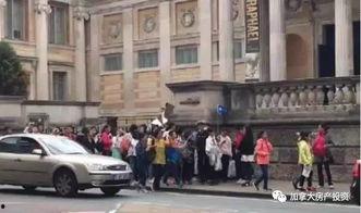 老外看中国吃瓜群众