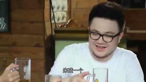 高贵吃瓜路人,揭秘娱乐圈的华丽与喧嚣